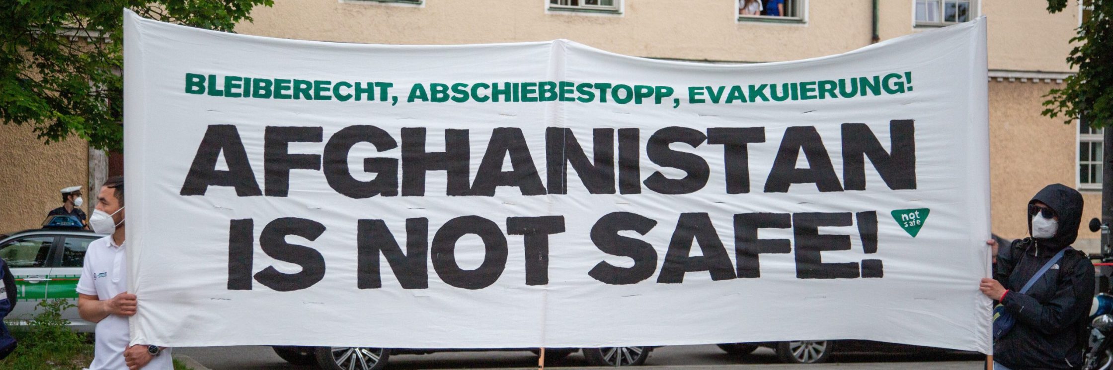 Afghanistan-Abschiebungen: Deutschland kooperiert mit den Taliban und riskiert Menschenrechtsverletzungen